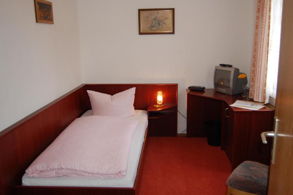 Rennstieg-Hotel Rettelbusch Kammerforst Habitación foto